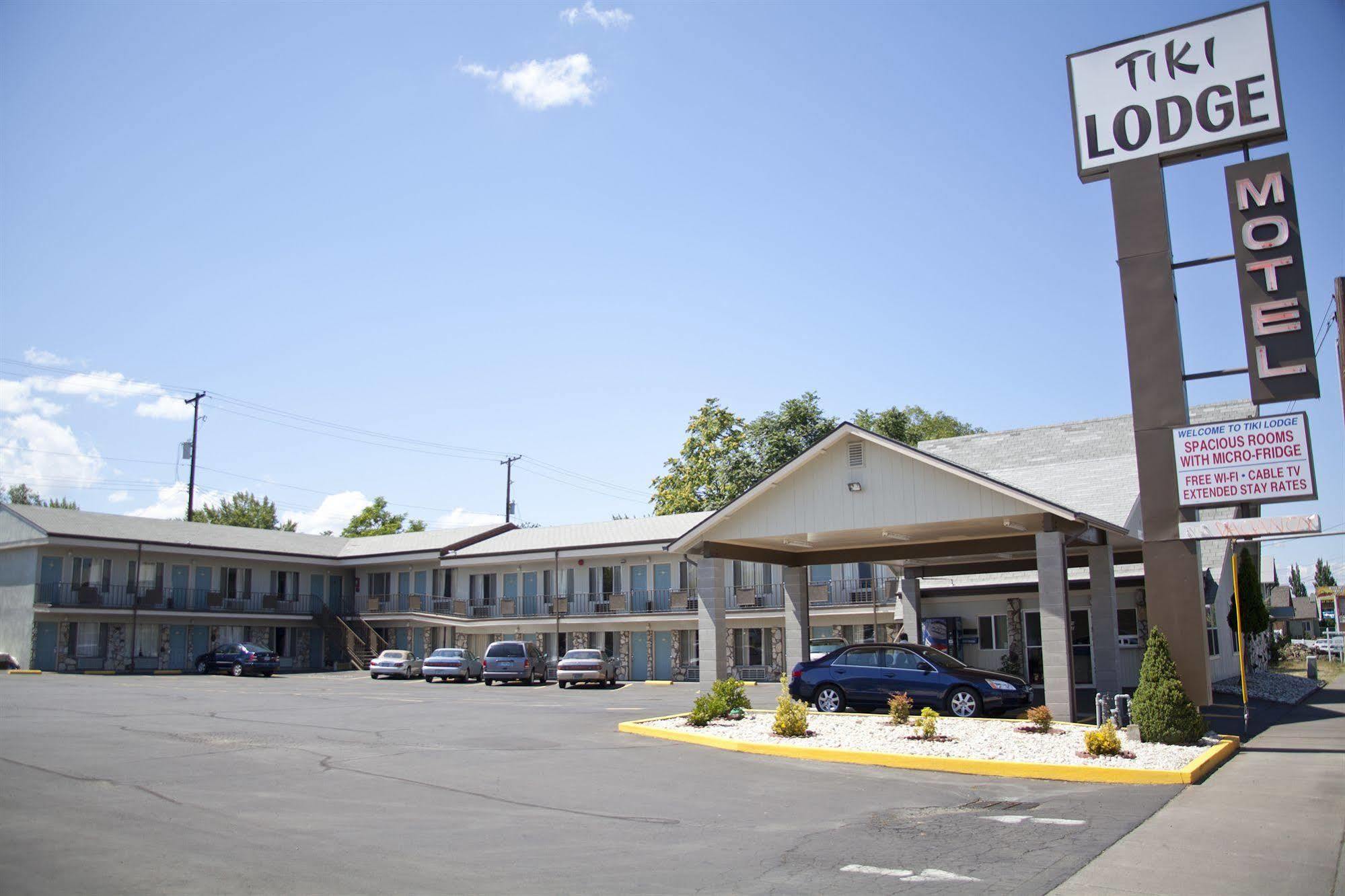 Pine Tree Inn Medford Exterior foto